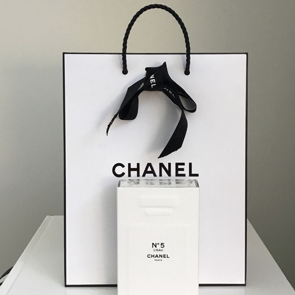CHANEL N5 L’EAU + CHANEL white/black paper shopping bag - Picture 7 of 8